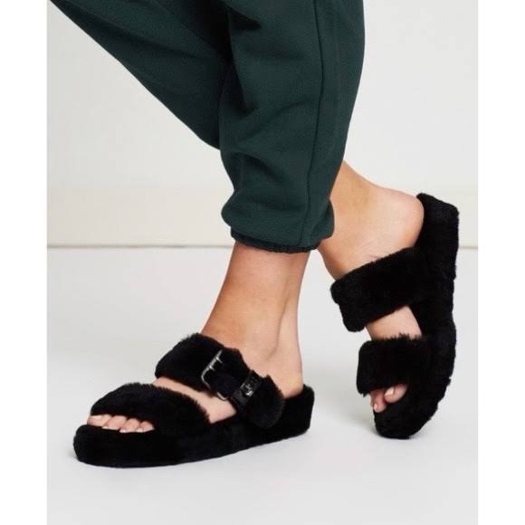 UGG Shoes - UGG Fuzz Yeah Slipper Black Shearling Sherpa Sandal size 8